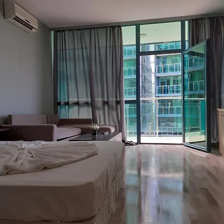 двустаен в Appartement *
