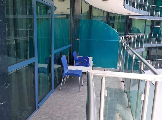 двустаен в * 普里莫尔斯科