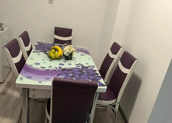 двустаен в * 普里莫尔斯科