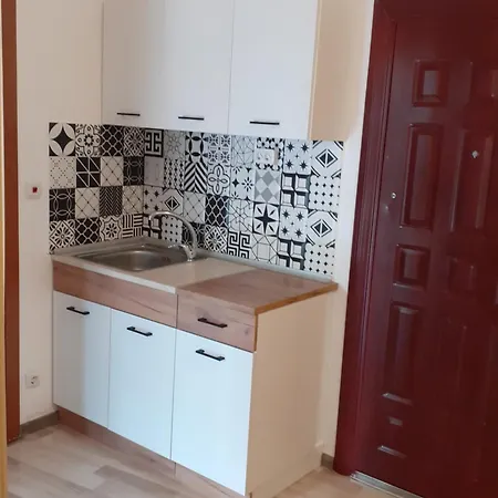 двустаен в *